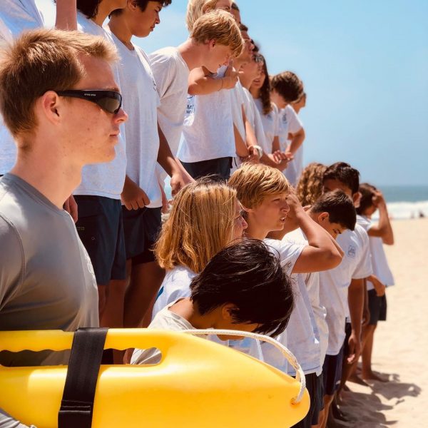 Side image of a junior lifeguard group photo.