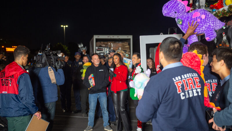On Friday, December 5, 2025, the County of Los Angeles Fire Department (LACoFD) will join with ABC7 and local fire departments at the Community Toy Drive at the Los Cerritos Center.