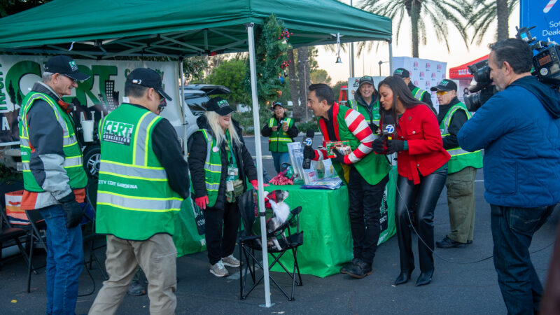 On Friday, December 5, 2025, the County of Los Angeles Fire Department (LACoFD) will join with ABC7 and local fire departments at the Community Toy Drive at the Los Cerritos Center.
